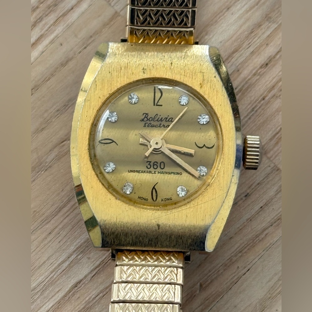 Bolivia Electra 360 Rare Vintage Mechanical Ladies Watch Gold Dial Bracelet